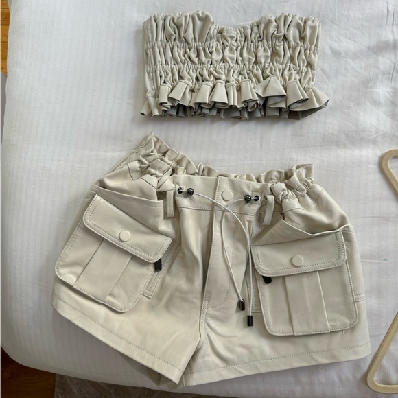 ARYN LEATHER SET
DUNDAS X REVOLVE - Picture 5 of 7